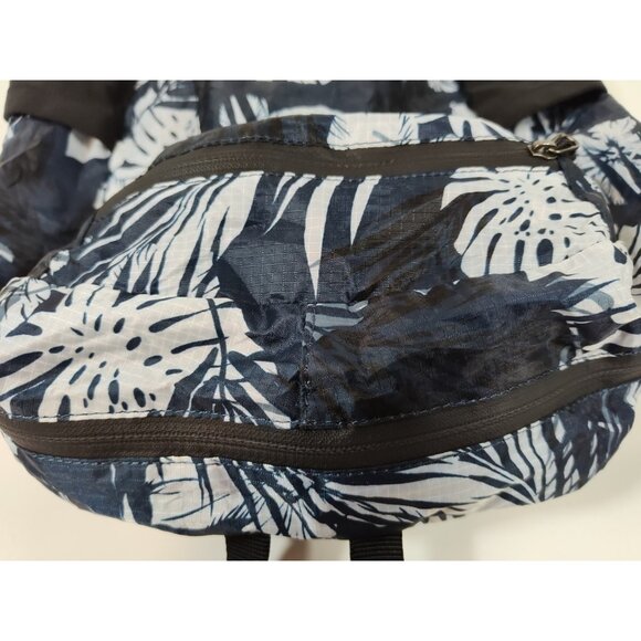 4Monster 63D Traveling Light Packable Backpack Water Resistant 16L Hawaiian Blue - Picture 5 of 8